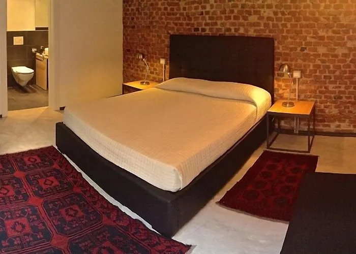 Bed & Breakfast Loft